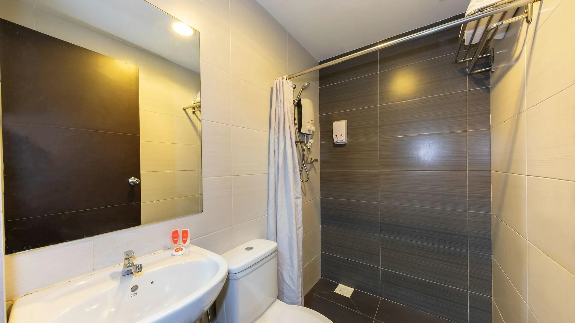 Oyo 430 Oak Valley Boutique Hotel Johor Bahru